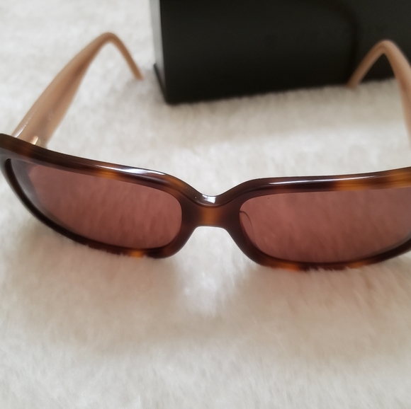 Givenchy authentic sunglasses nude/brown main image 7